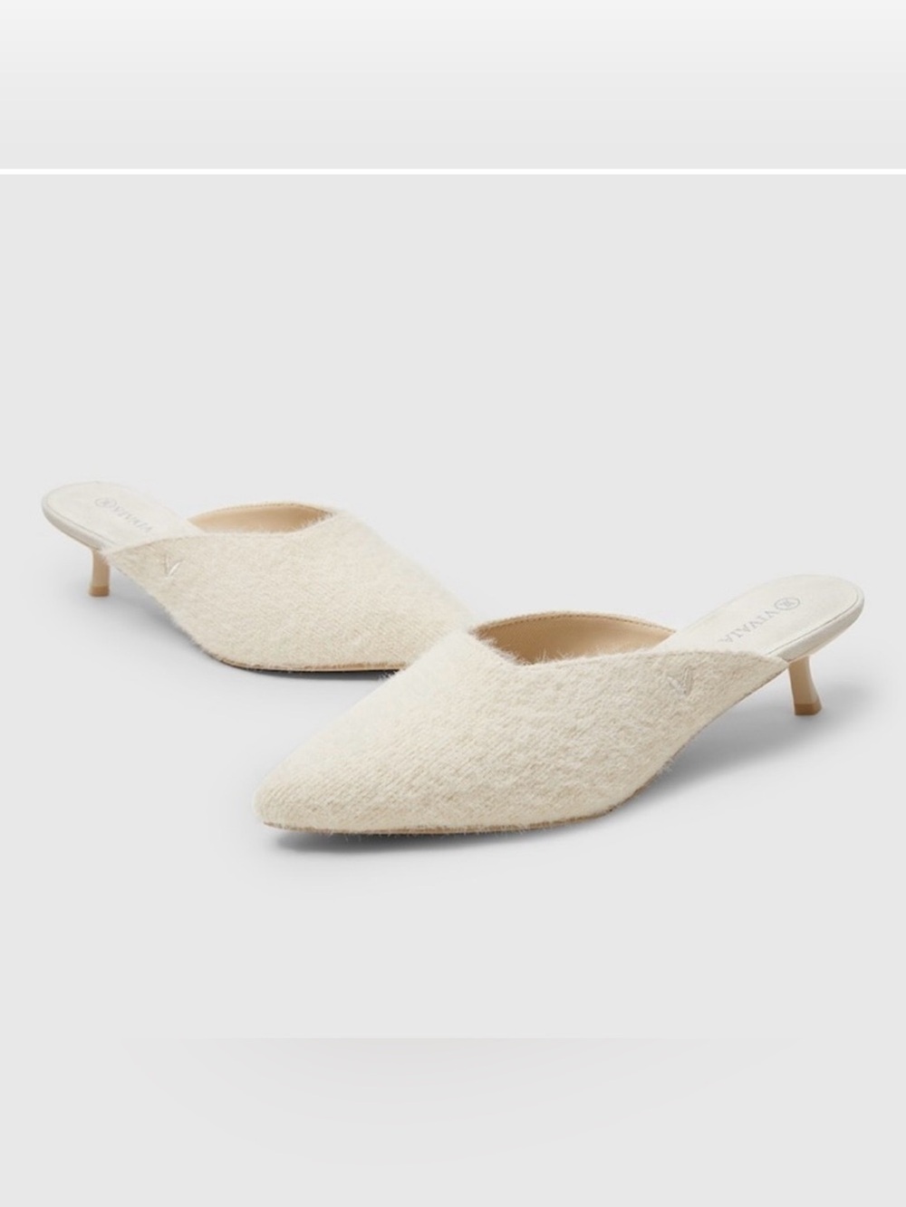 VIVAIA Pointed Mules Kitten Heel Slip On Shoes Cream Fuzzy‎ Size 8 EUR 39
